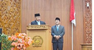 DPRD Rapat Paripurna Pengangkatan Supian-Chandra Jadi Walikota & Wakil Walikota Depok  